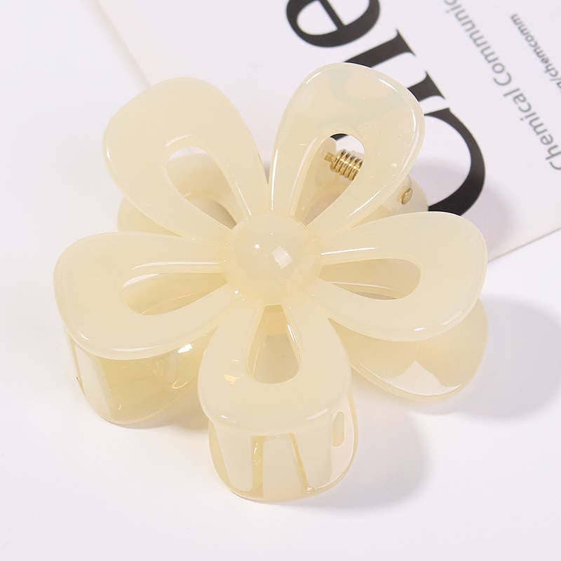 Flower Hair Claw: Jelly milk yellow